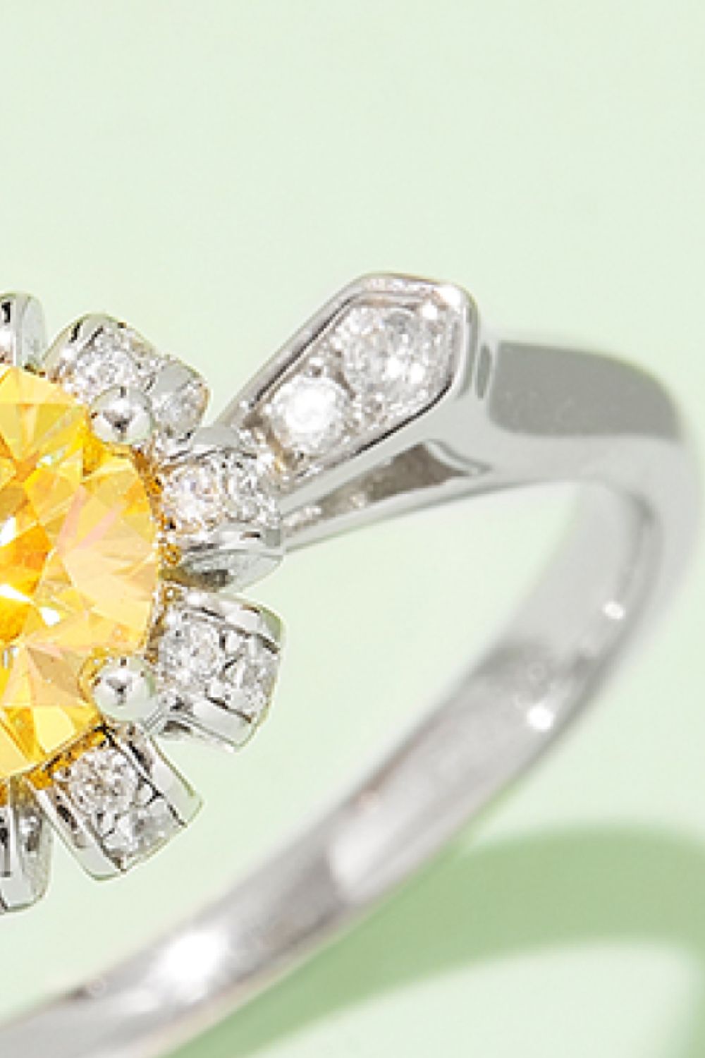 1 Carat Moissanite Contrast 925 Sterling Silver Ring