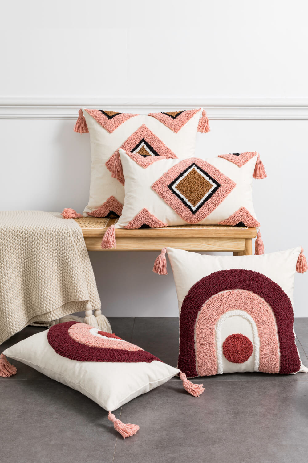 Geometric Graphic Tassel Decorative Throw Pillow Case - Deals DejaVu