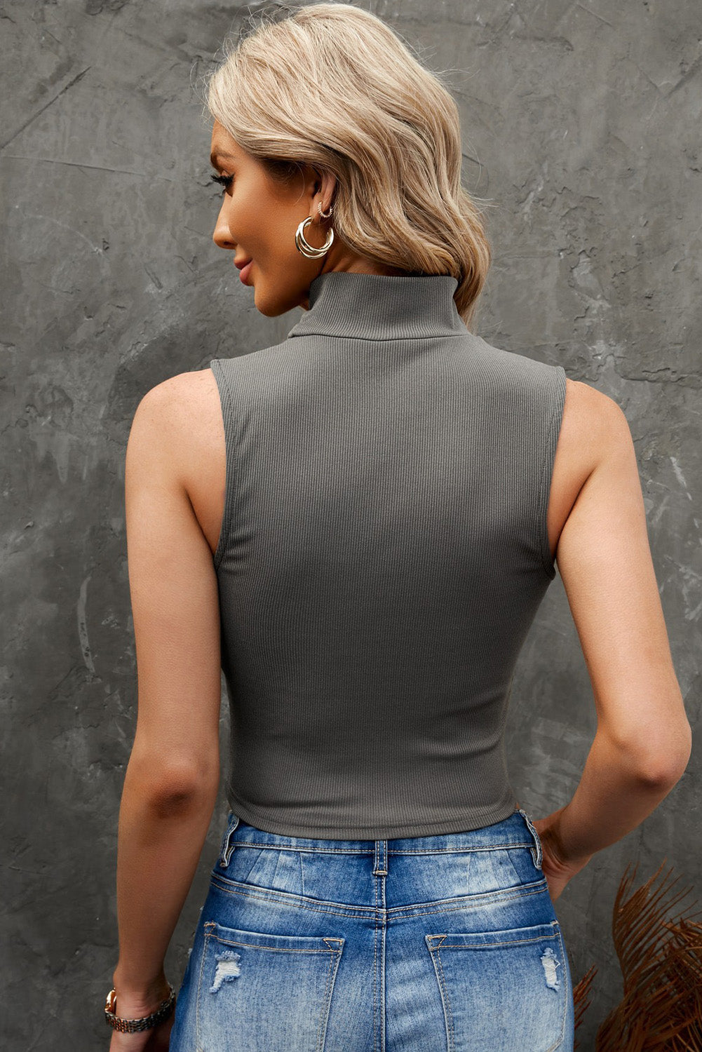 Half-Zip Sleeveless Crop Top