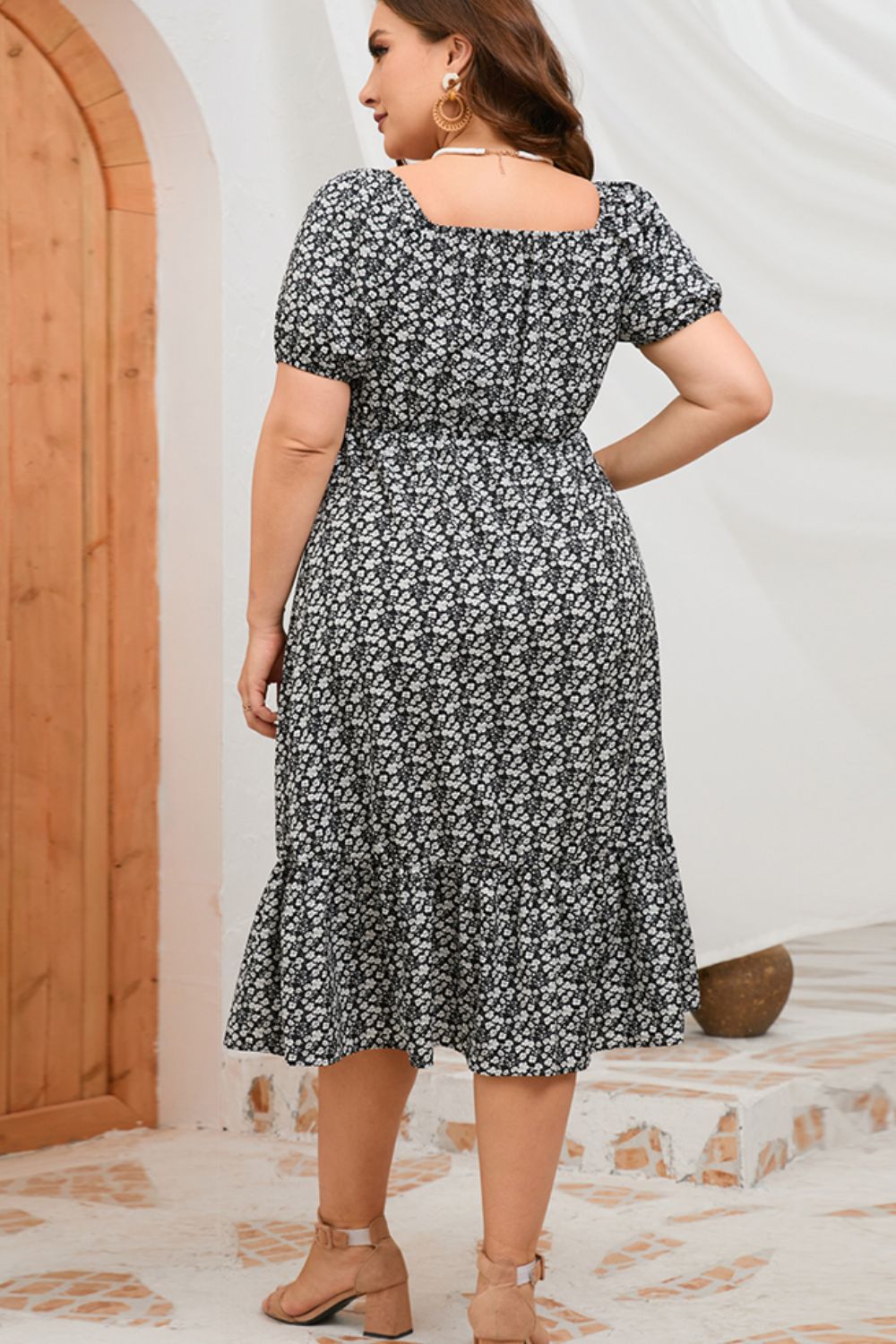 Plus Size Floral Ruffle Hem Midi Dress