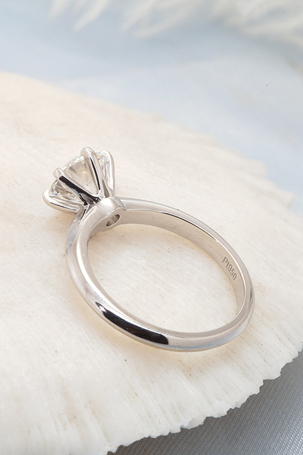 18K White Gold 0.5 Carat Lab-Grown Diamond 6-Prong Ring