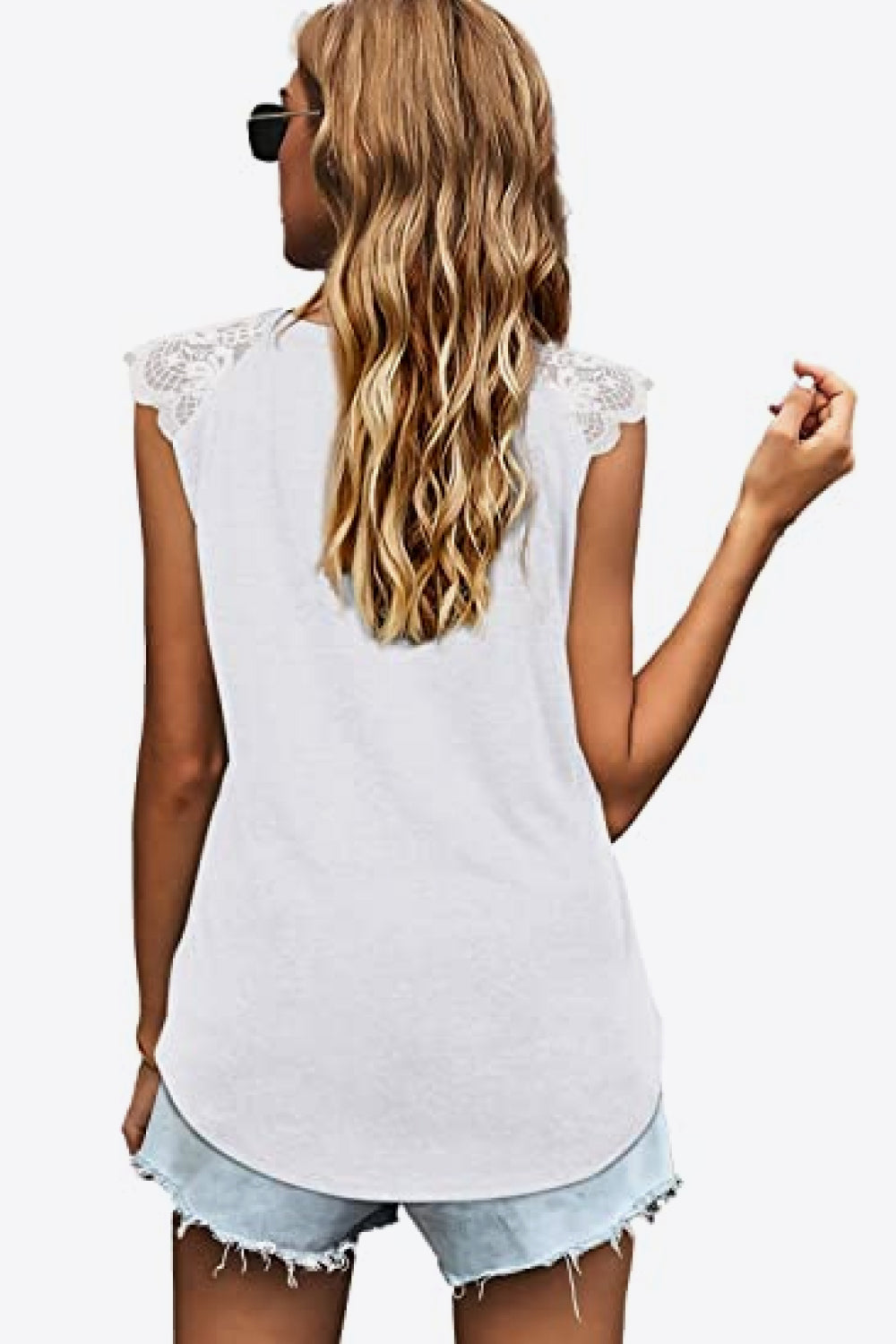 Spliced Lace Curved Hem Blouse