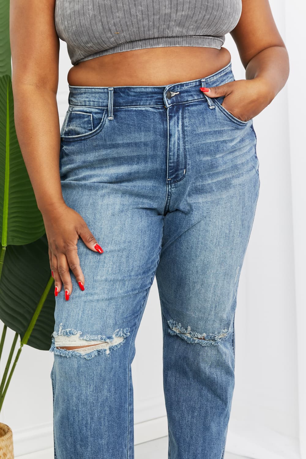 Judy Blue Becka Full Size Mid Rise Straight Jeans