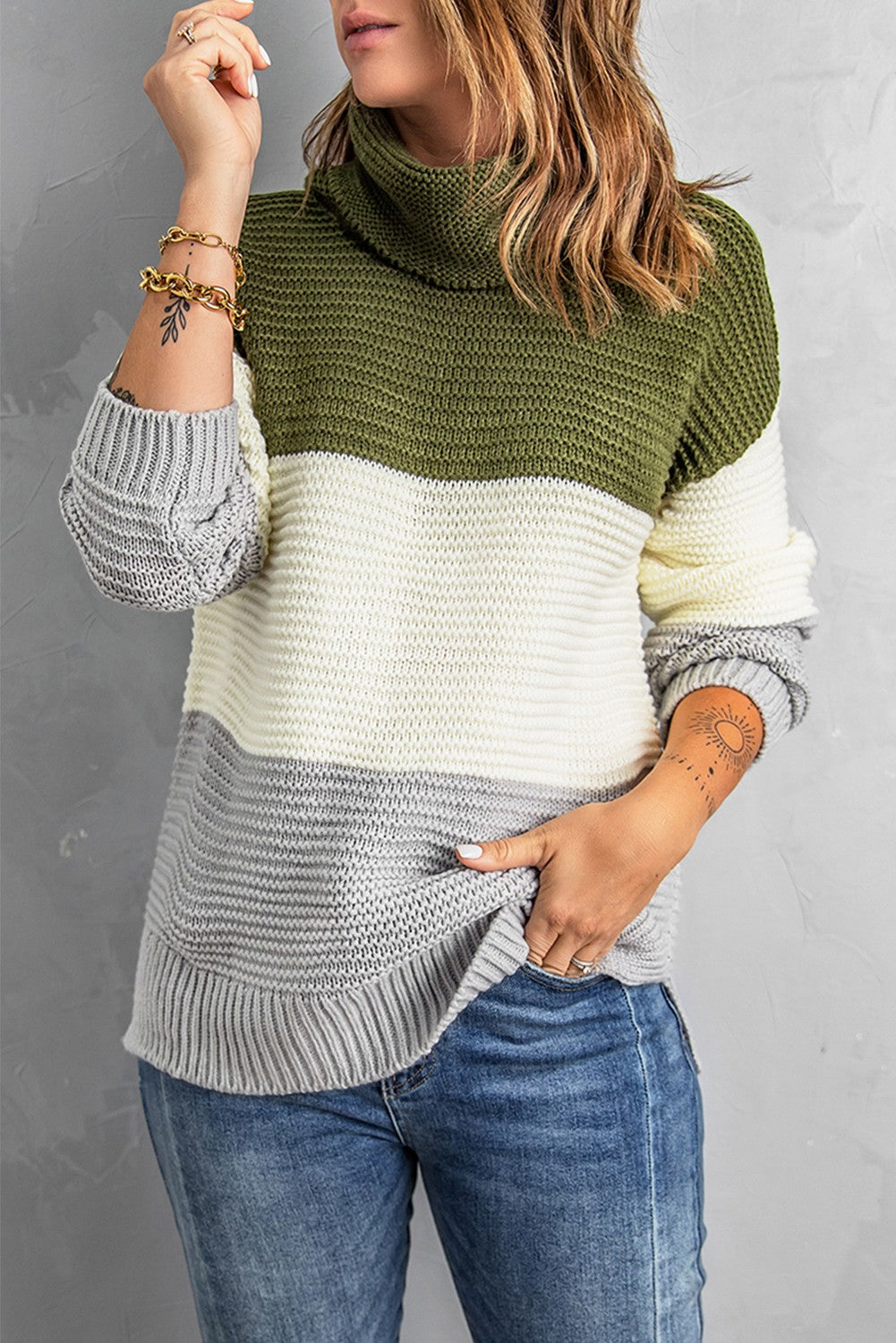 Color Block Side Slit Turtleneck Pullover Sweater