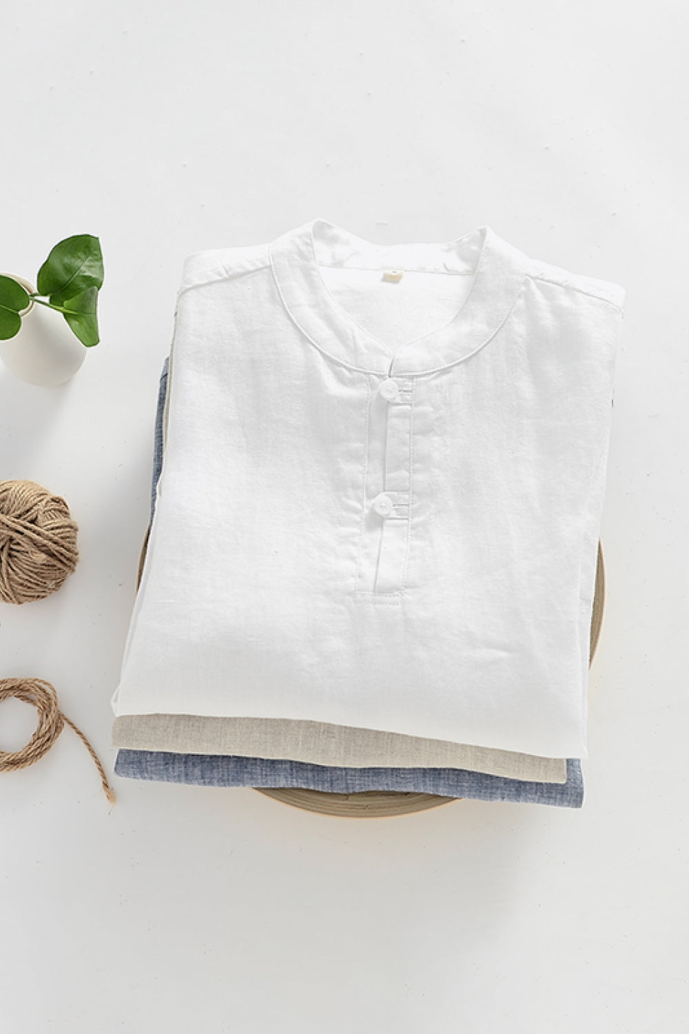 Buttoned Round Neck Short Sleeve Linen Tee