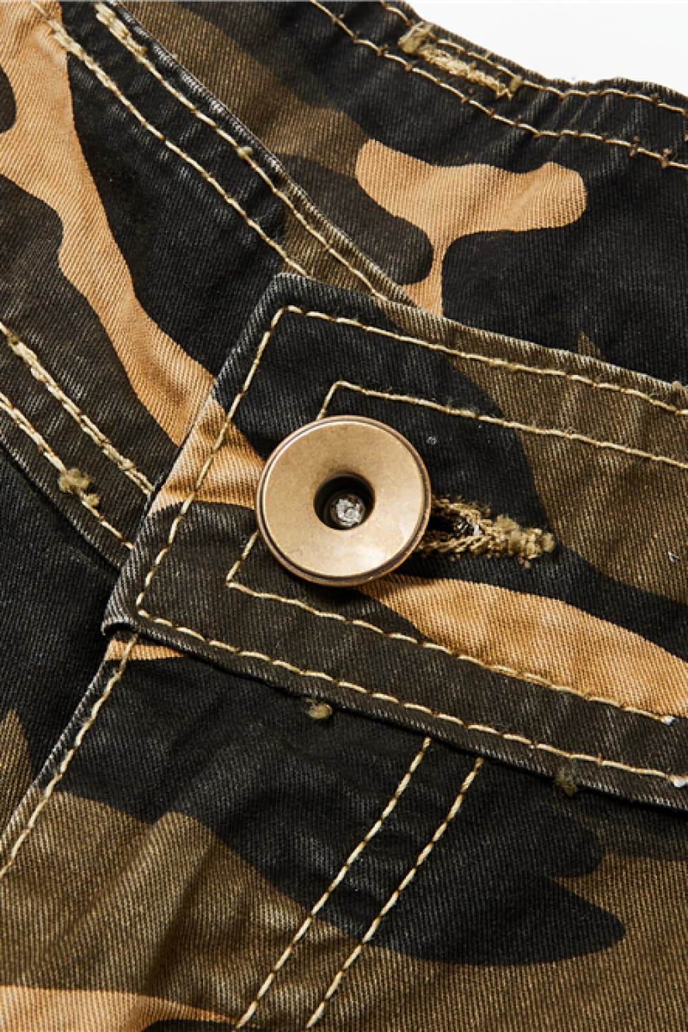 Camouflage Belted Cargo Shorts