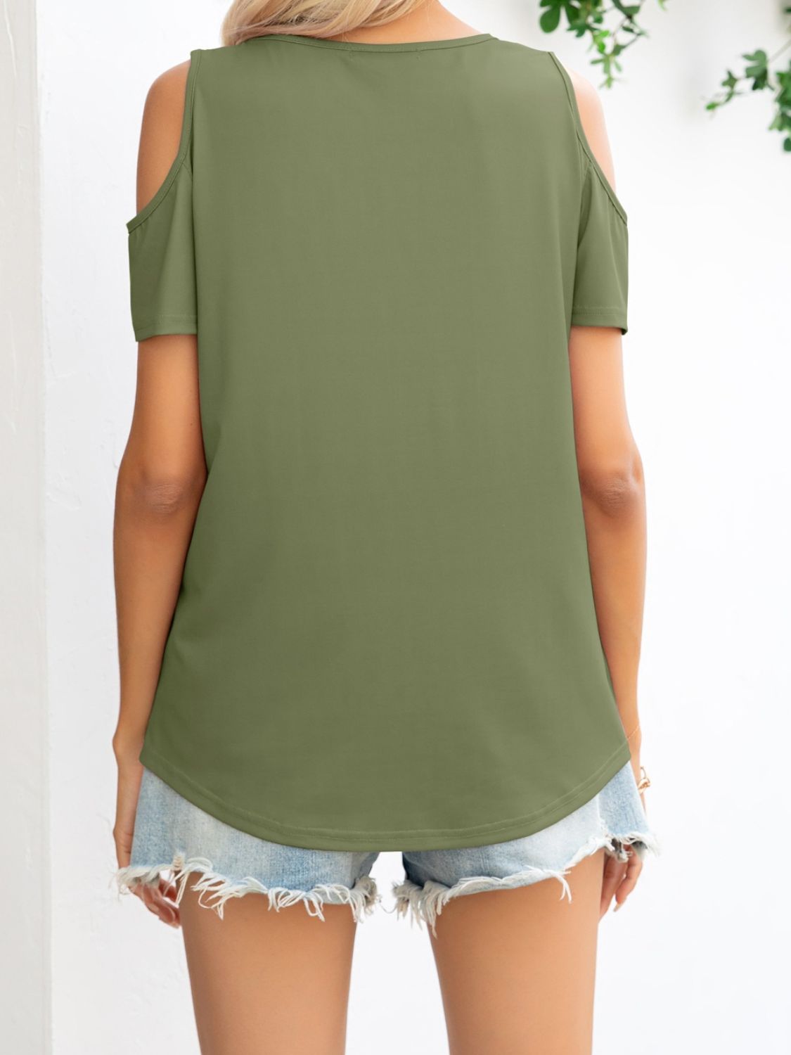 Curved Hem V-Neck Cold-Shoulder Tee