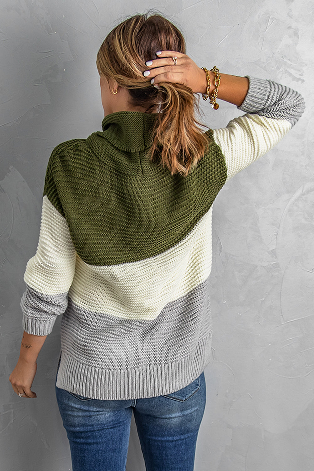 Color Block Side Slit Turtleneck Pullover Sweater