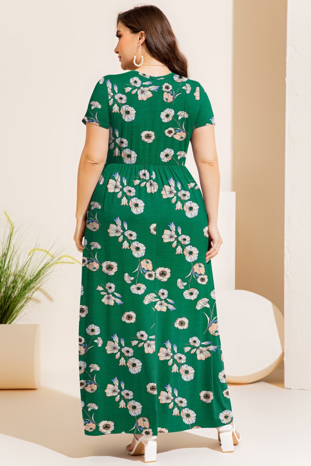 Plus Size Printed Round Neck Short Sleeve Maxi Dress