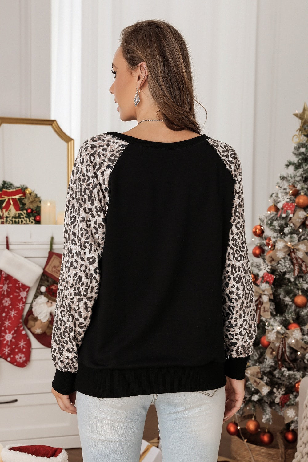 Leopard Raglan Sleeve Round Neck Sweatshirt