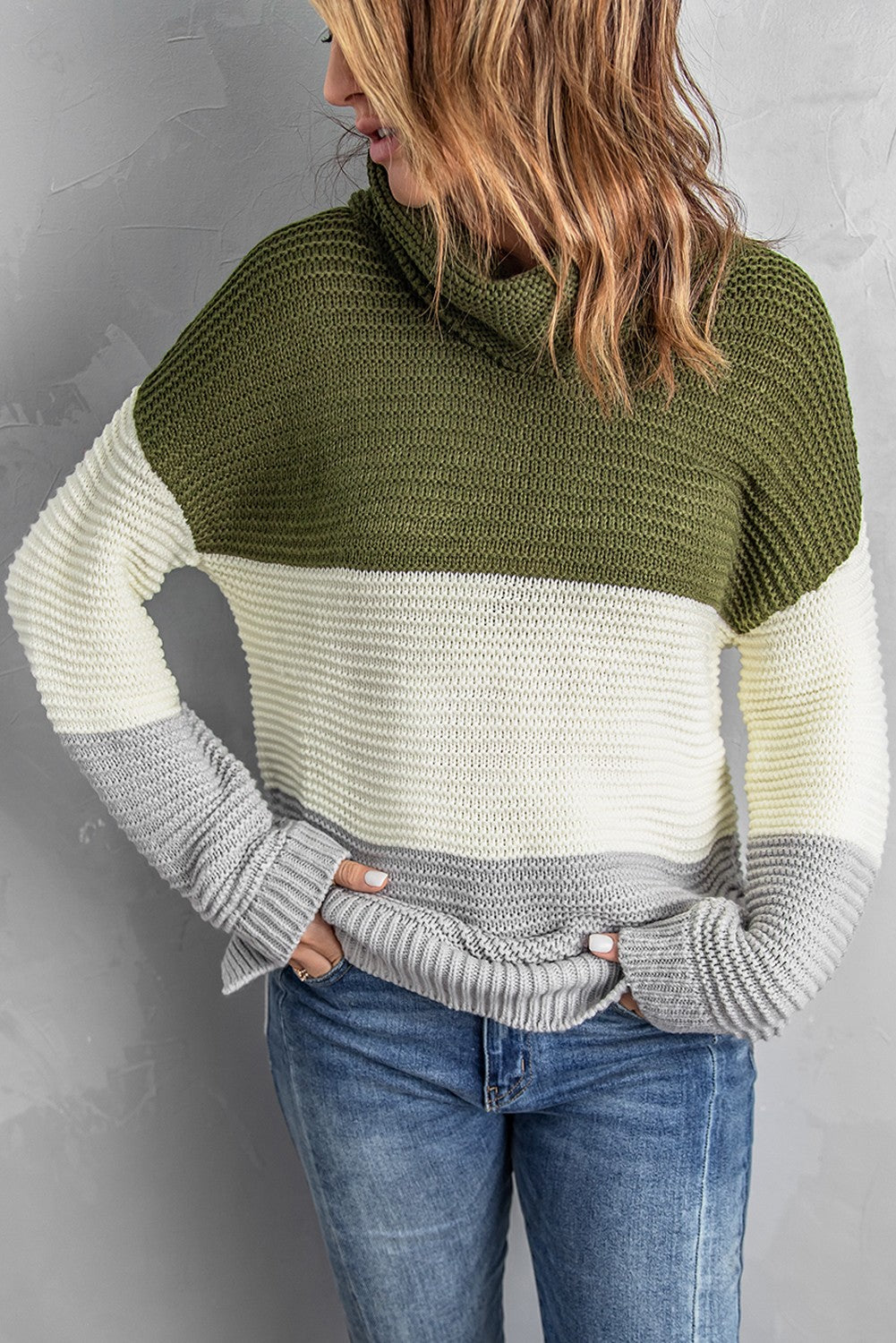 Color Block Side Slit Turtleneck Pullover Sweater