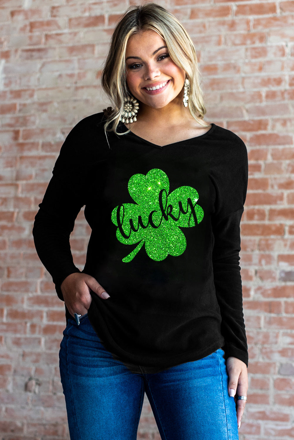 LUCKY Graphic Dropped Shoulder Top