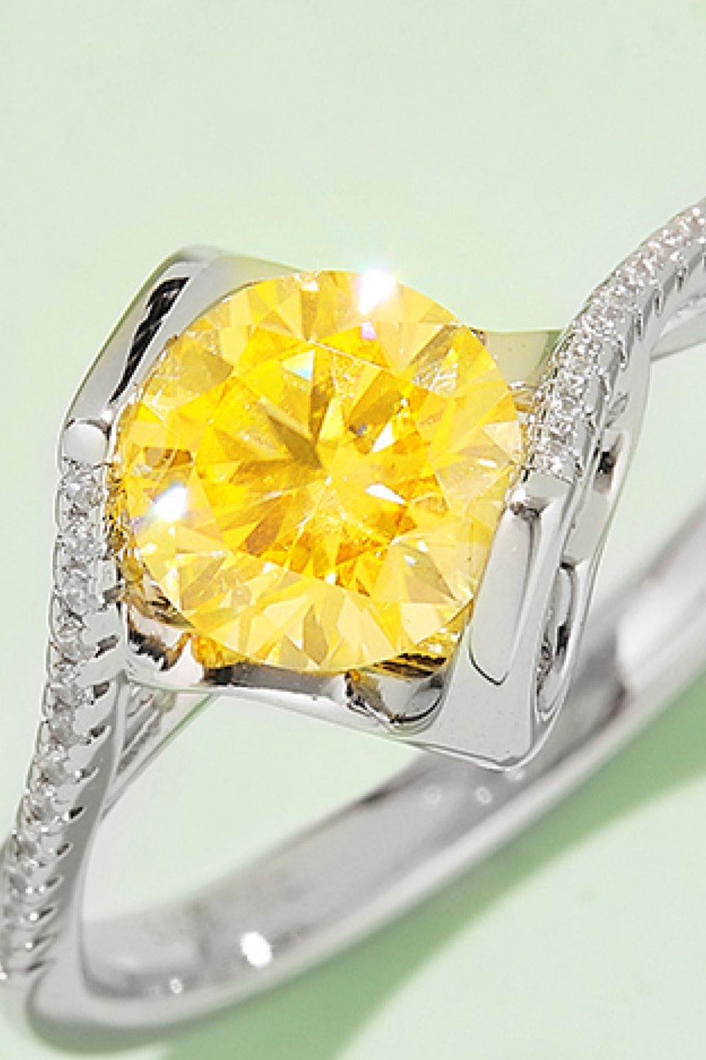 1 Carat Moissanite 925 Sterling Silver Twisted Ring