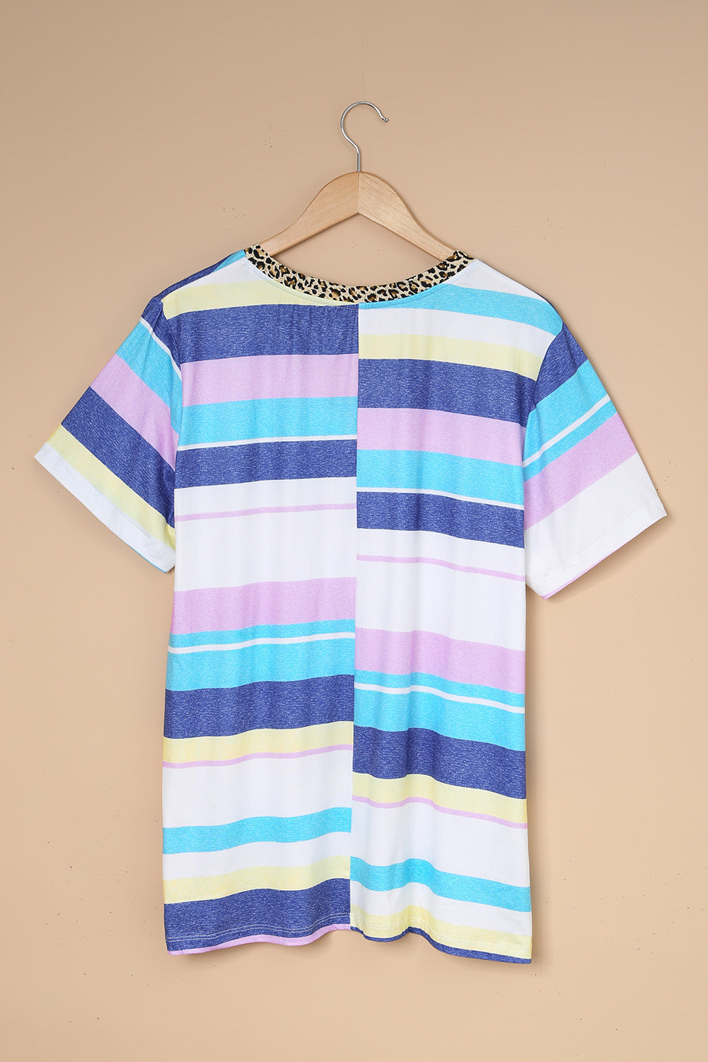 Plus Size Leopard Striped V-Neck Tee