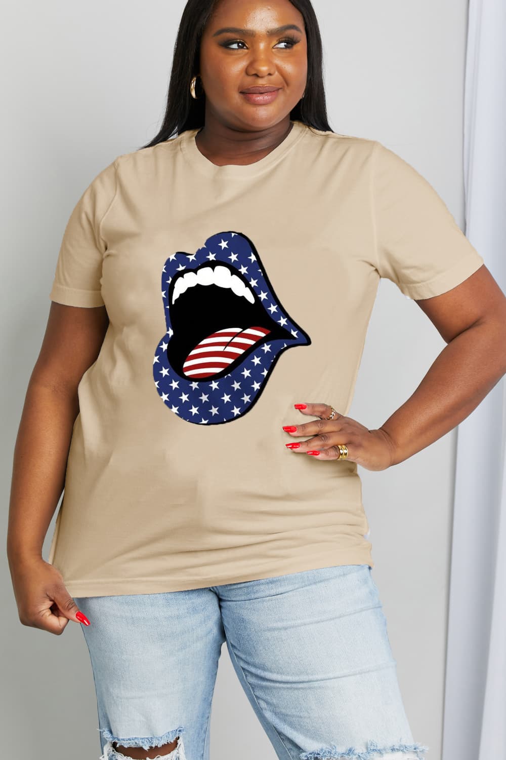 Simply Love Full Size US Flag Lip Graphic Cotton Tee