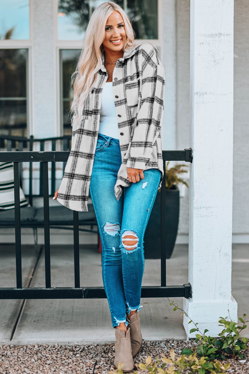 Plaid Curved Hem Dropped Shoulder Longline Shirt Jacket