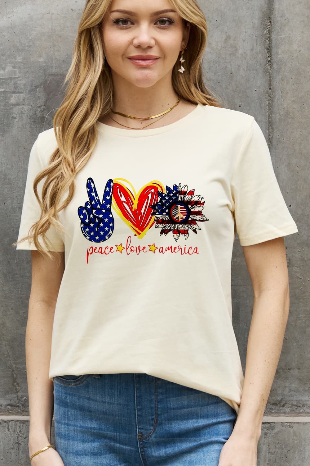 Simply Love Full Size PEACE LOVE AMERICA Graphic Cotton Tee