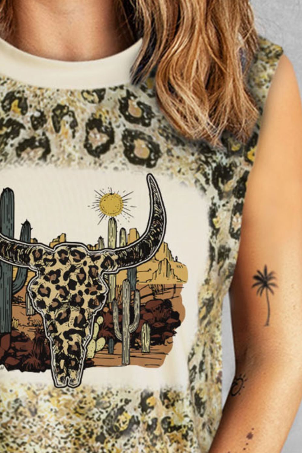 Graphic Leopard Round Neck Tank