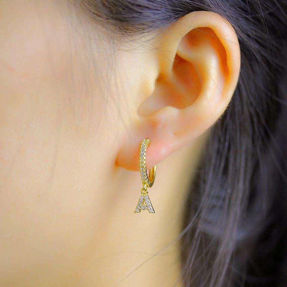 Gorgeous 1 Pair Fashion Cute Initial A-Z Letter Earrings - Crystal Gold Small Hoop Earrings (2JW3)1