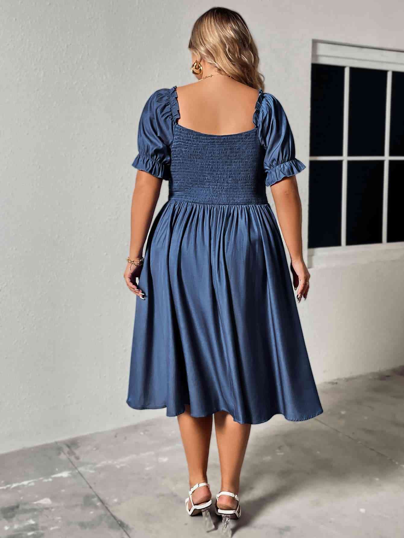 Plus Size Ruched Sweetheart Neck Dress (MWBT) T - Deals DejaVu