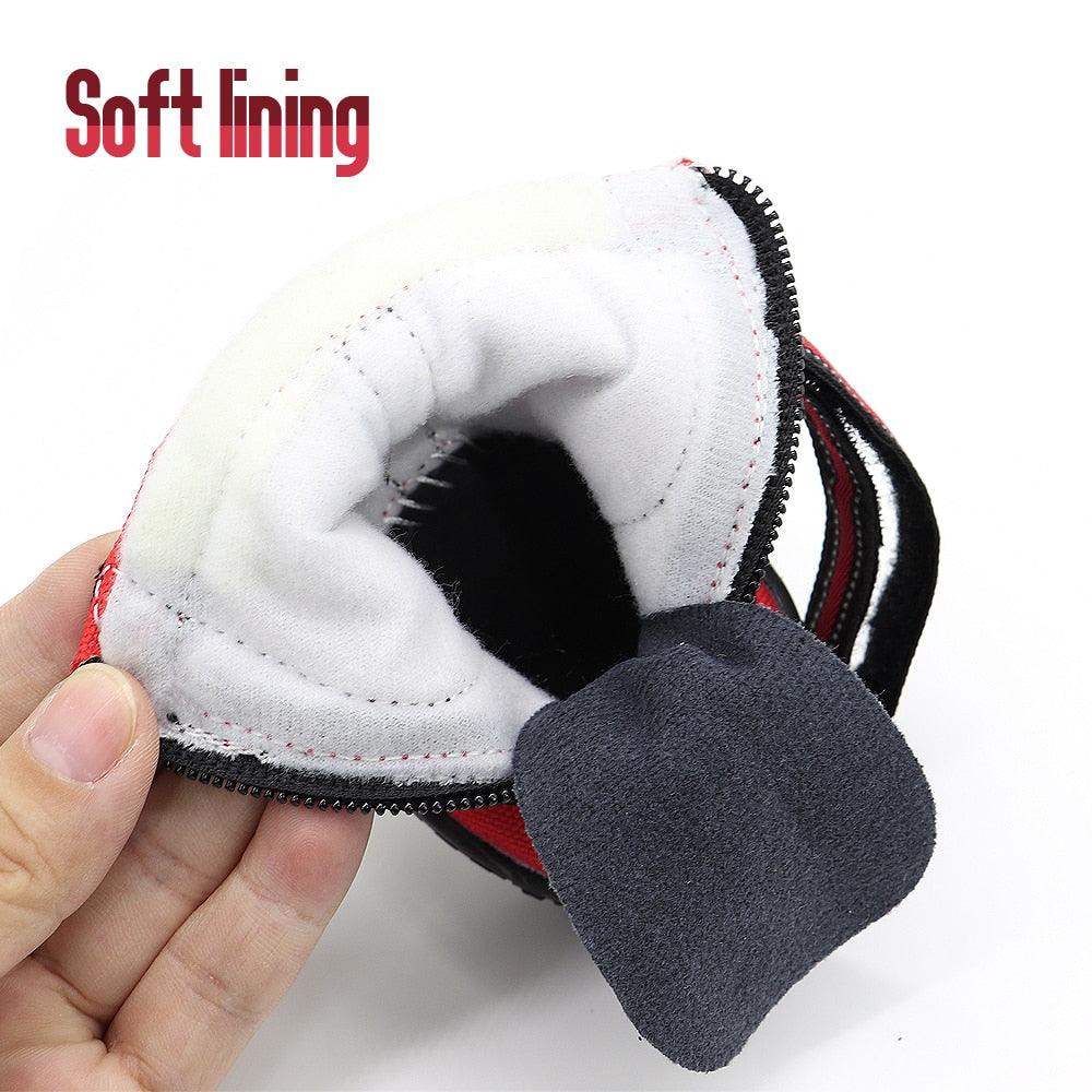 4pcs Pet Dog Shoes - Waterproof Reflective Dog Boots Outdoor Snow Rain Shoes Anti-slip Socks Footwear (D69)(W8)