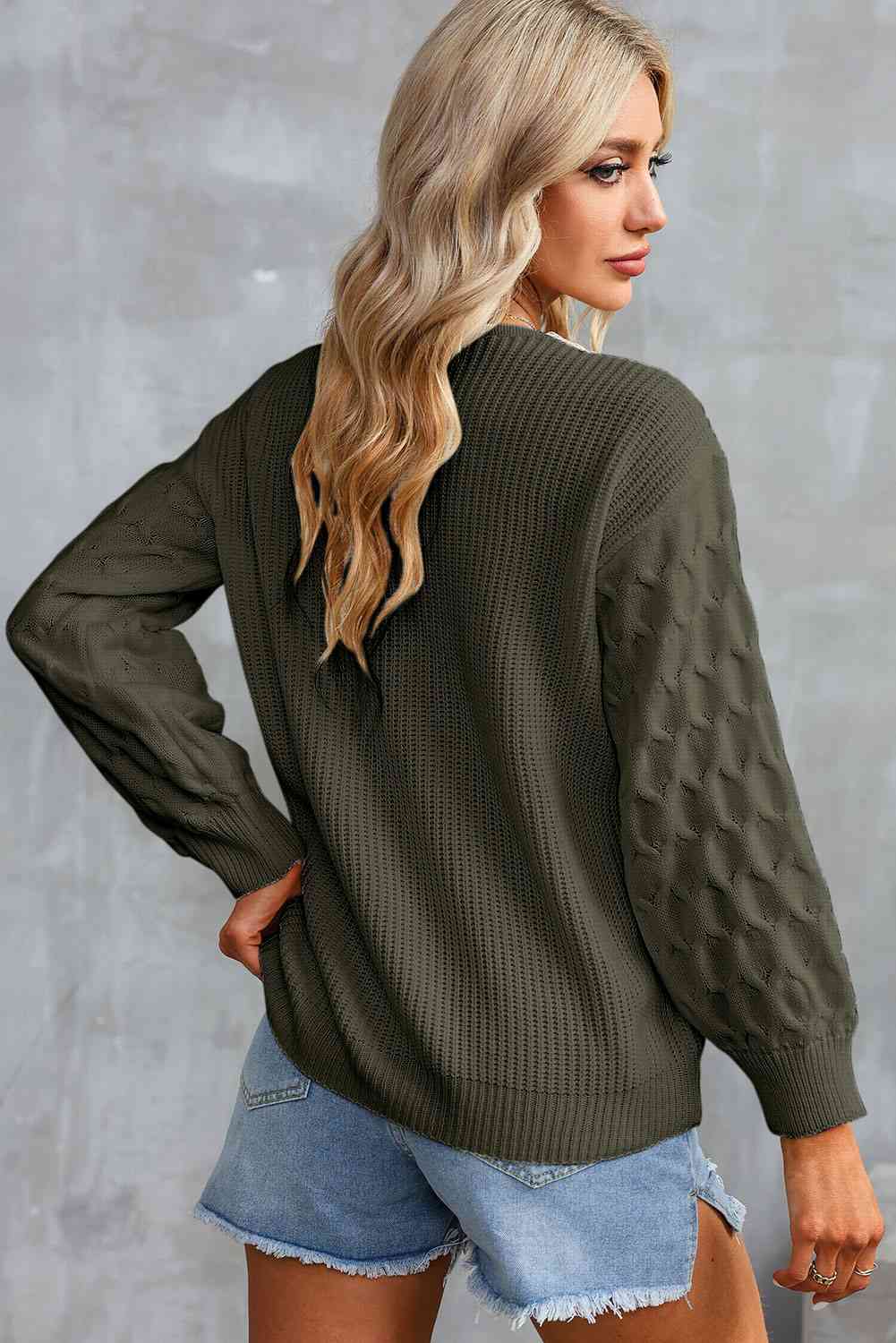 Contrast V-Neck Sweater - Deals DejaVu