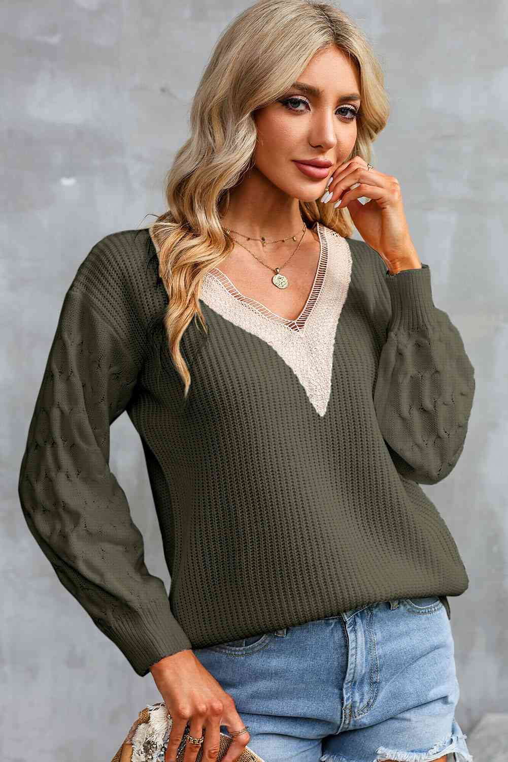 Contrast V-Neck Sweater - Deals DejaVu