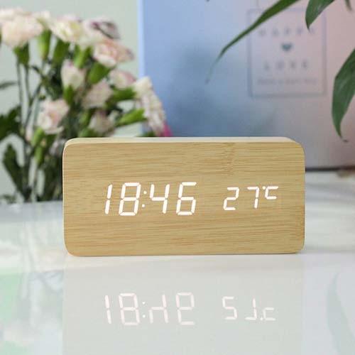 Alarm Clock LED Wooden Table Voice Control Digital Wood USB/AAA Powered Electronic Desktop Clocks (HA4)(1U57)(F57)