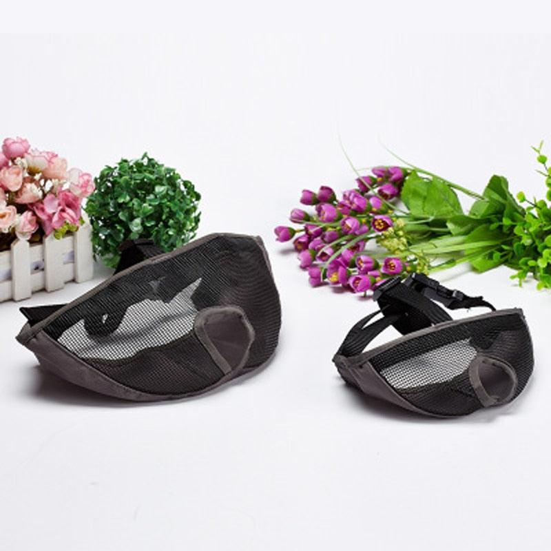 Anti Bark Bite Chew Pug French Bulldog Muzzles - Adjustable Breathable Mesh Breathable Short-nose (4W1)