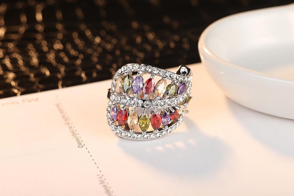 Fashion Luxury Rainbow Crystal Mixed Color Leaf Shaped Ring - Women Jewelry (7JW)(9JW)(F81)