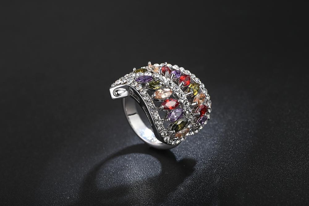 Fashion Luxury Rainbow Crystal Mixed Color Leaf Shaped Ring - Women Jewelry (7JW)(9JW)(F81)