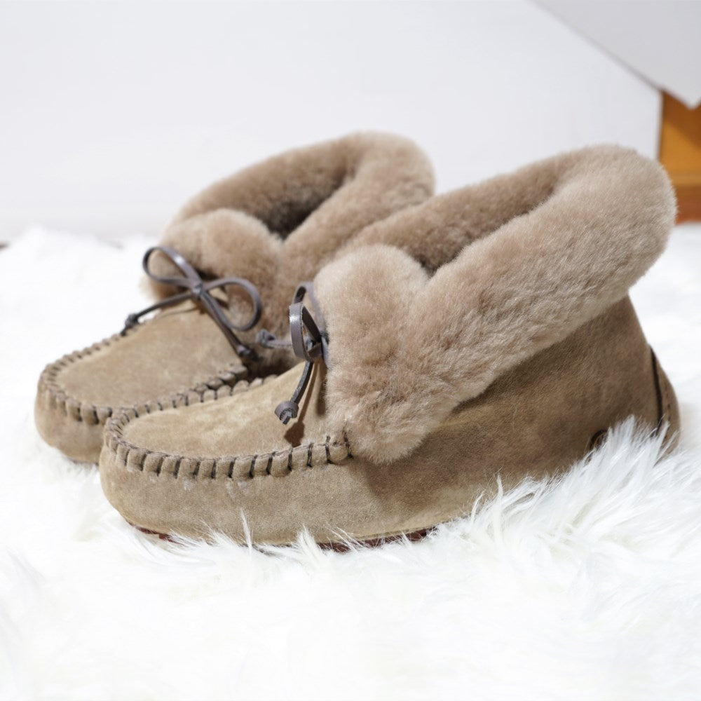 Amazing 100% Genuine Leather waterproof women flat shoes - comfortable winter warm natural fur snow shoes fashion non-slip (FS)(CD)(1U40)(1U38)(1U107)