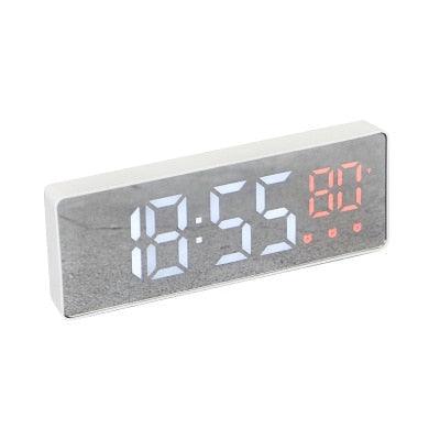 LED Digital Alarm Clock - Radio Projection With Temperature And Humidity Mirror Display (HA4)(1U57)