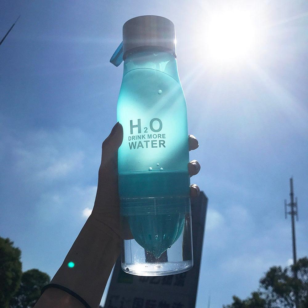 New Xmas Gift 650ml Water Bottle Plastic Fruit Infusion Bottle Infuser Drink Outdoor Sports (FHB)(1AK1)(F61)