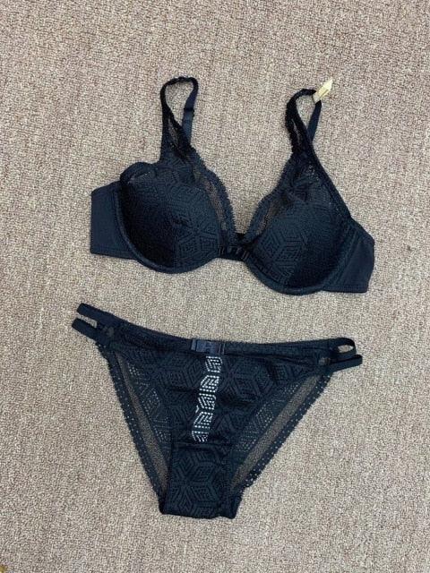 Trending Sexy Lace Thin Bra + Panties Sets - Women Bra With Steel Hollow Underwear - Gathered Deep V Bra Set (TSB4)