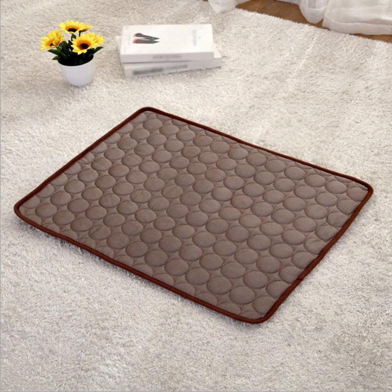 Pet Dog Summer Cooling Mats - Blanket Ice Cats Bed Mats For Dog Sofa Portable Tour Camping Yoga Sleeping Massage (2U74)