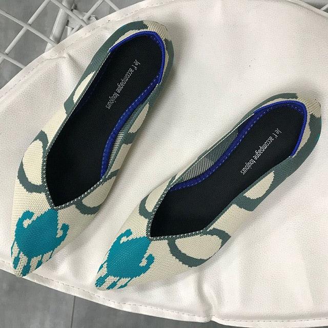Trending Women Flat Shoes - Loafers Casual Ladies Pointed Toe Shoes (FS)(SH1)(CD)