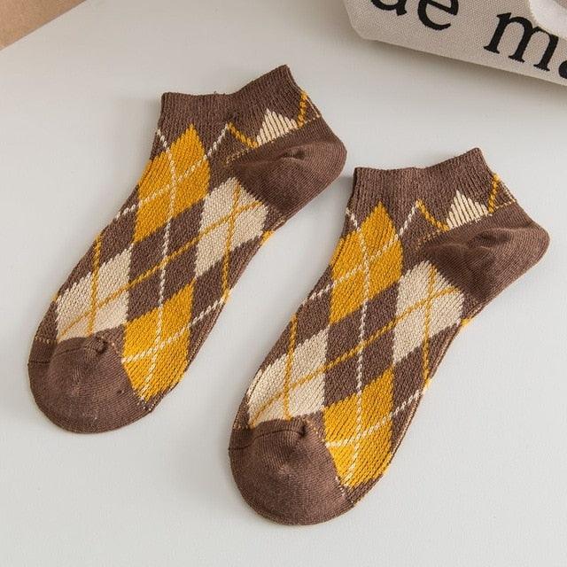 Trending Women's Socks - Happy Combed Cotton Casual Plaid Style Colorful Socks (2WH1)(3WH1)1