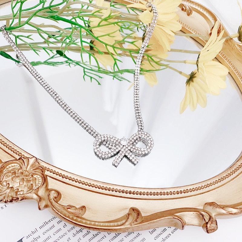 Zircon Bow Necklace - Women Gothic Simple Collar Pendant Choker Necklace (2U81)