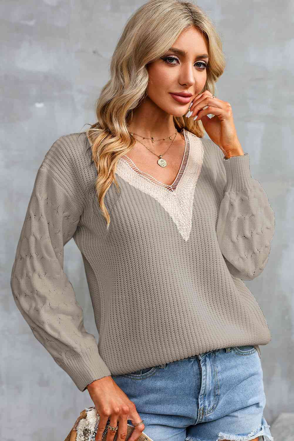 Contrast V-Neck Sweater - Deals DejaVu
