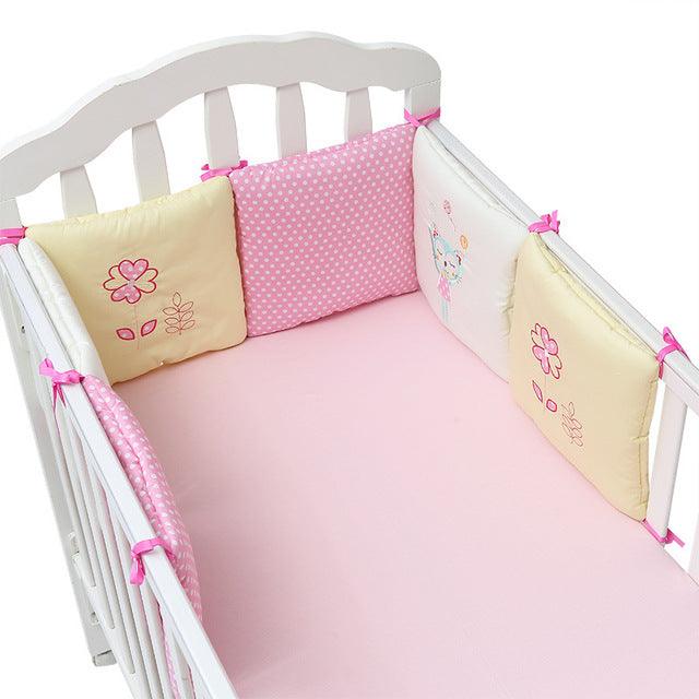 Comfortable Baby Bed Cartoon Bumpers - Bed Crib Cotton Infant Bumper 6pcs/Set Bedding set (3X1)