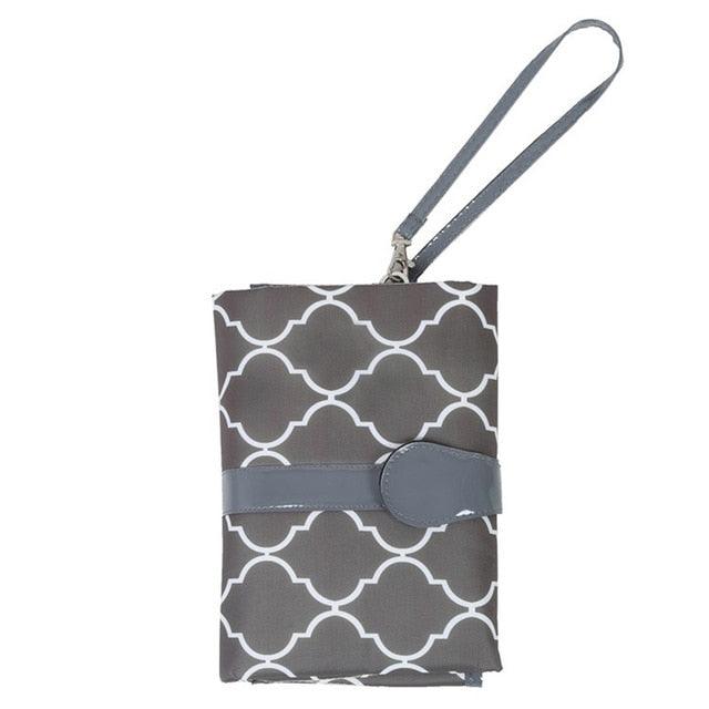 Newborns Foldable Waterproof Diaper Changing Pad Portable; Cover Mat Clean Hand Folding Diaper Bag (X1)