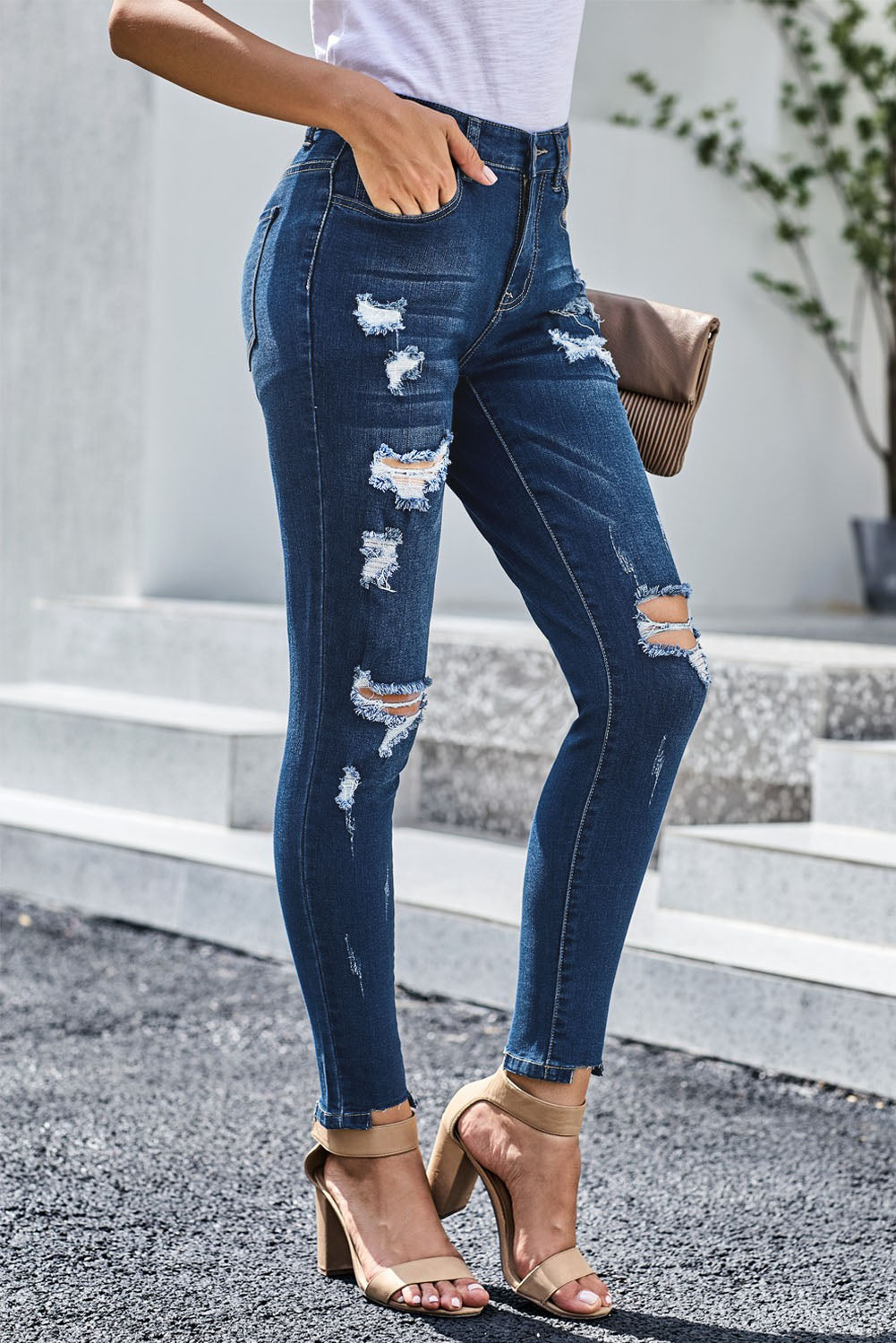 Distressed Hem Detail Skinny Jeans