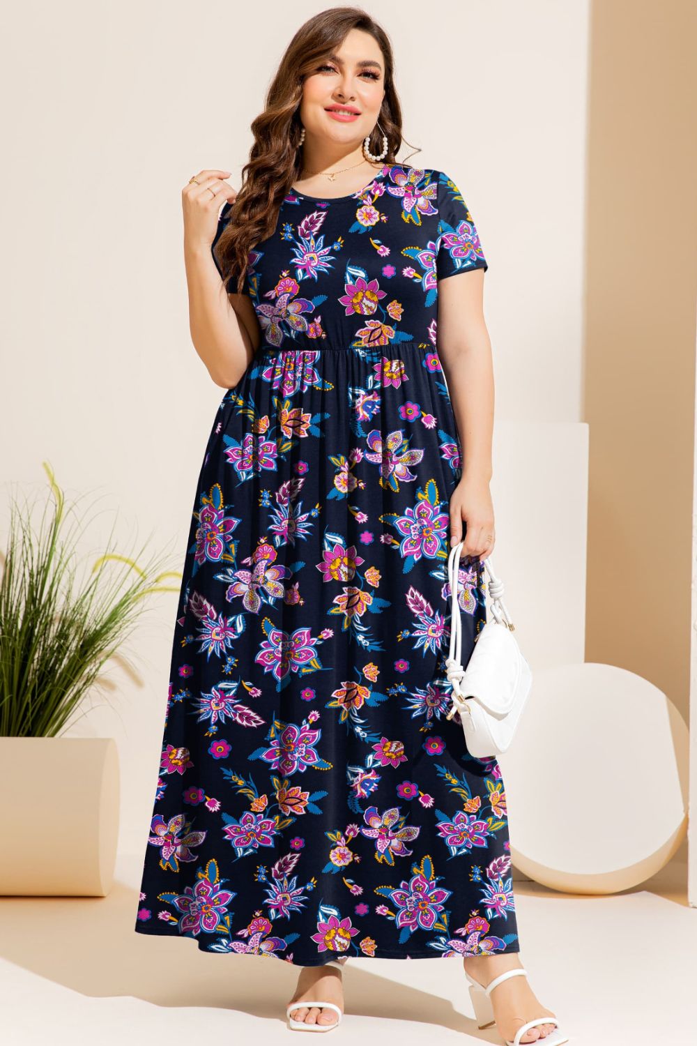 Plus Size Printed Round Neck Short Sleeve Maxi Dress