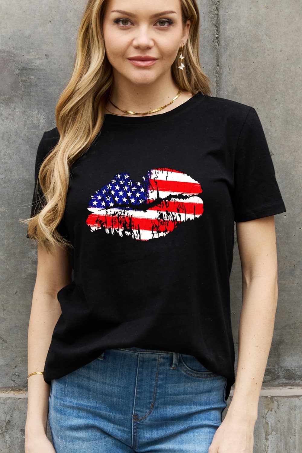 Simply Love Full Size US Flag Graphic Cotton Tee