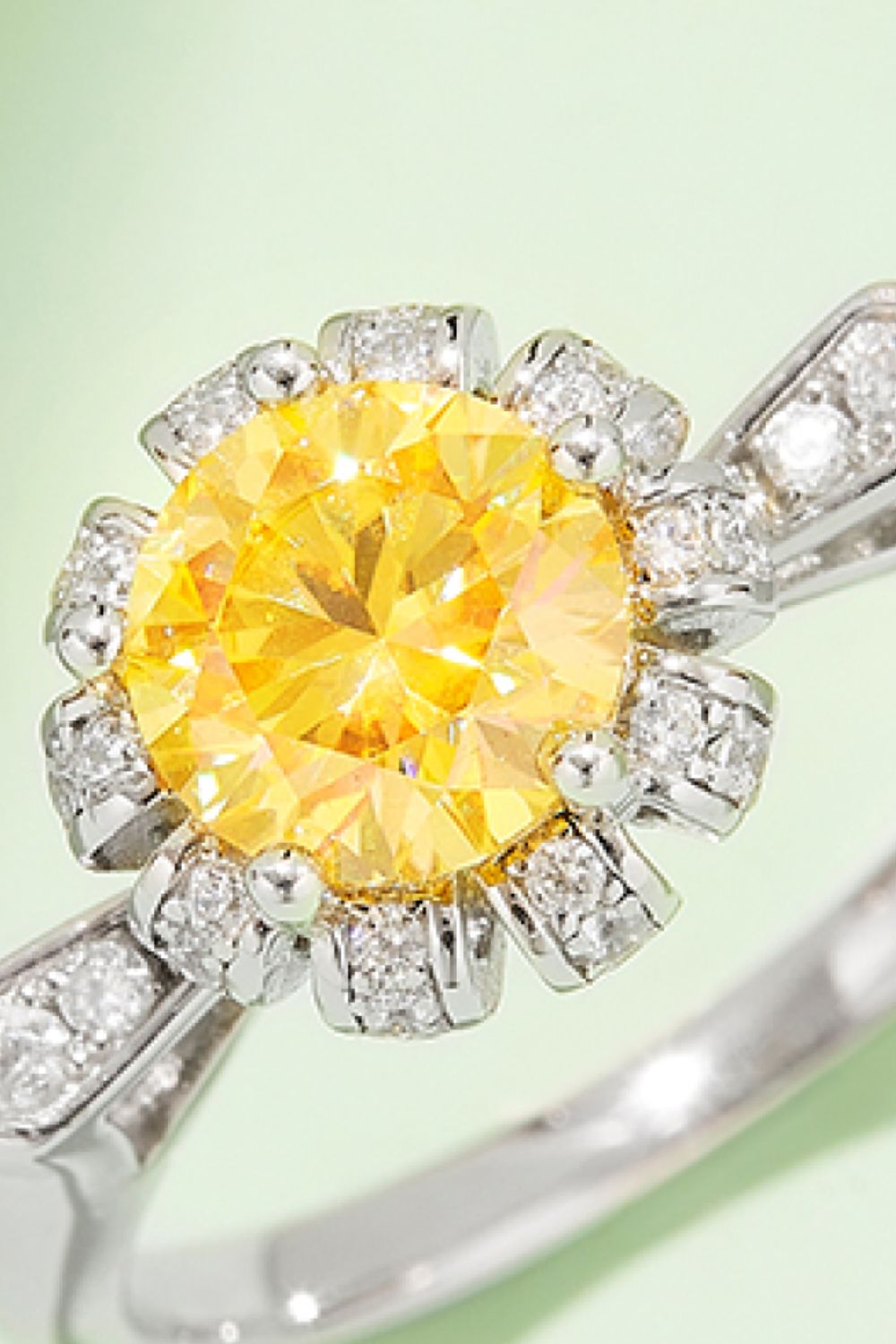 1 Carat Moissanite Contrast 925 Sterling Silver Ring