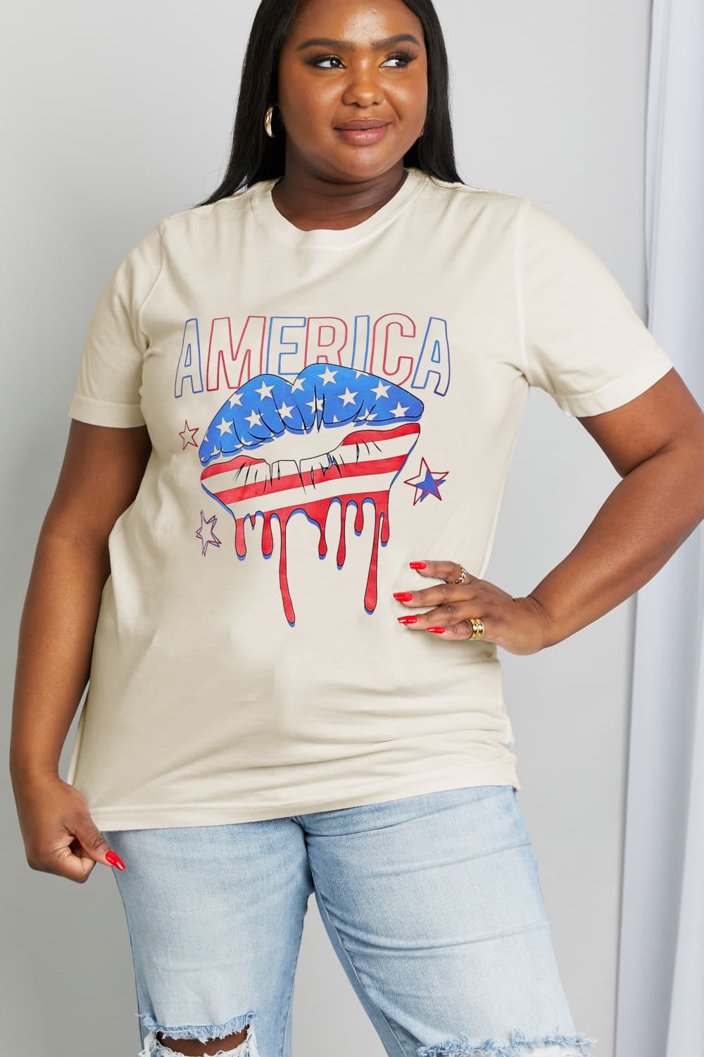 Simply Love Full Size AMERICA Star and Stripe Lip Graphic Cotton Tee