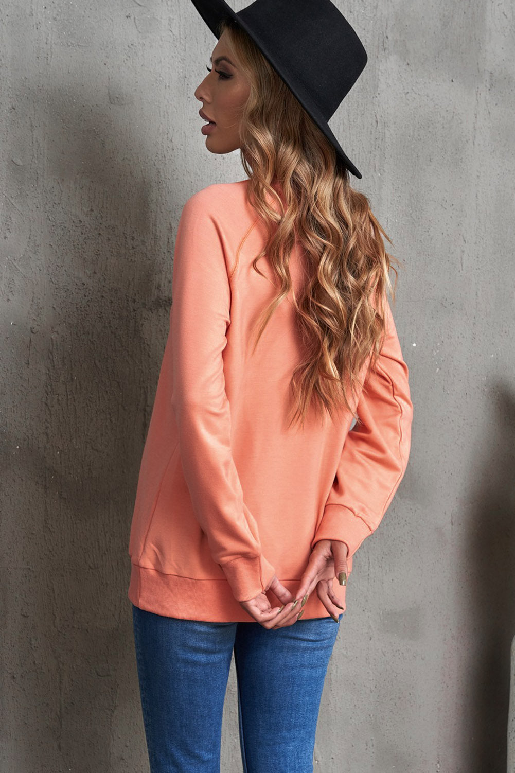 THANKFUL Graphic Sweatshirt