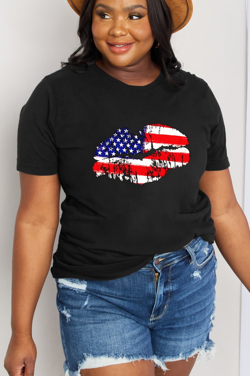 Simply Love Full Size US Flag Graphic Cotton Tee