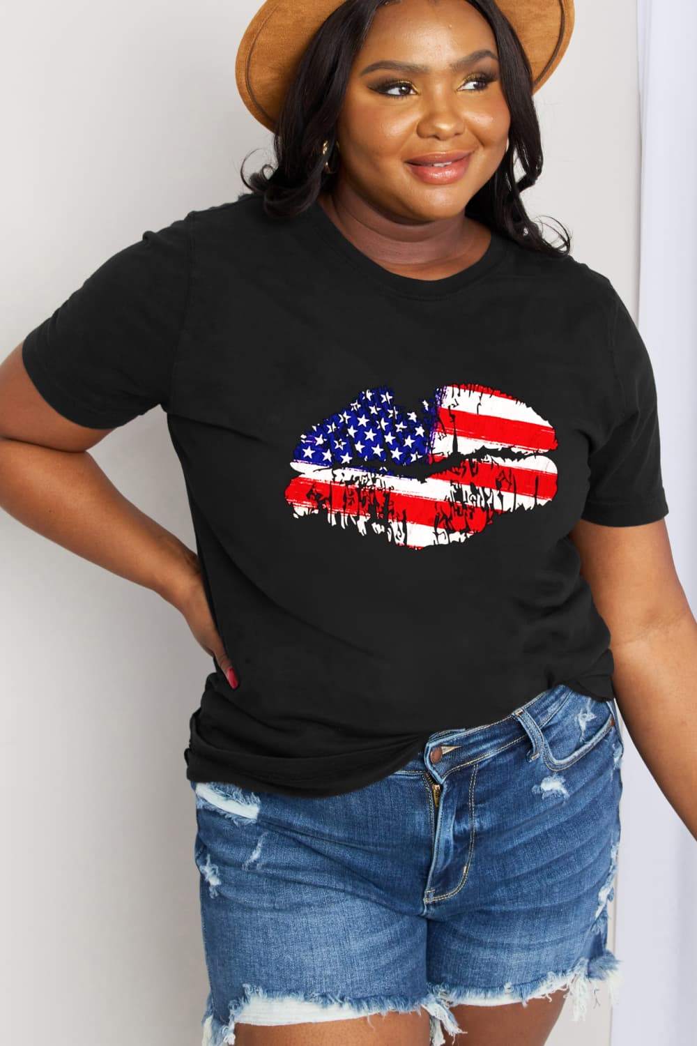 Simply Love Full Size US Flag Graphic Cotton Tee